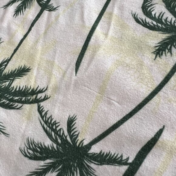 Vermilli Hawaii Womens Medium Large Valentine Pink Soaring Palm Tree Dress - Picture 8 of 8